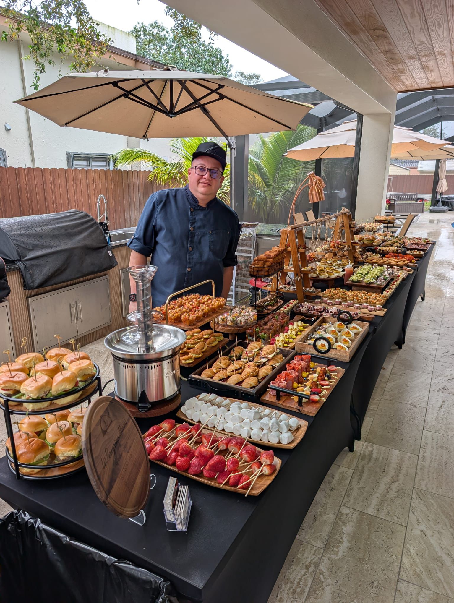 Grazing & Buffet Tables — La Peregrina Miami catering