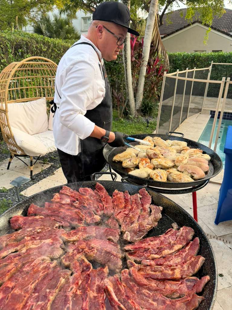 Grill & parrillada — La Peregrina Miami catering